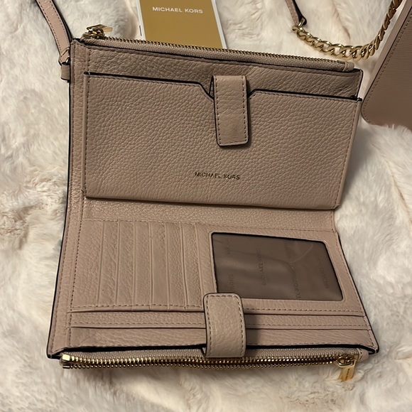 Michael Kors shoulder bag and matching wallet/wristlet - Picture 4 of 5